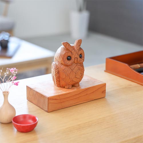 楽天市場】一位一刀彫 鈴木彫刻 みみずく 伝統工芸品 木製 オブジェ