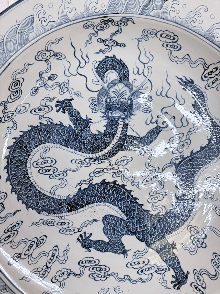 中国 染付龍の絵十菱盤 f2260103 中国 染付龍の絵十菱盤 f2250908 中国