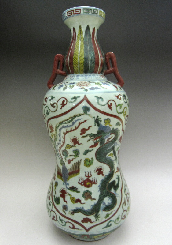 大明嘉靖款五彩龍紋帯蓋冬瓜瓶 景徳鎮 陶磁器 装飾品 現代工芸品 美術