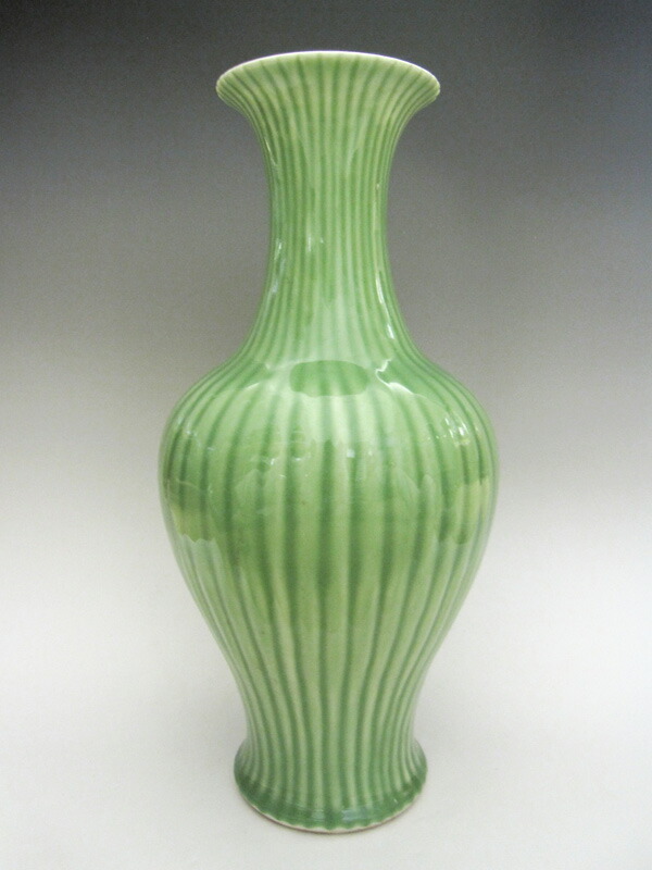 中国美術 青磁龍耳花瓶 高さ22㎝ 東Y8-0108⑤タウオ 中国美術 青磁龍耳