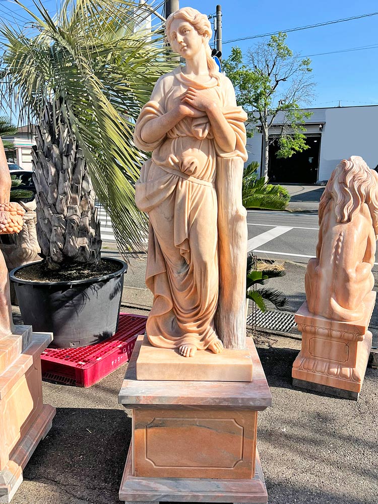 天然大理石彫刻 やすらぎのヴィーナス (冬) ピンク 乙女 H 210cm