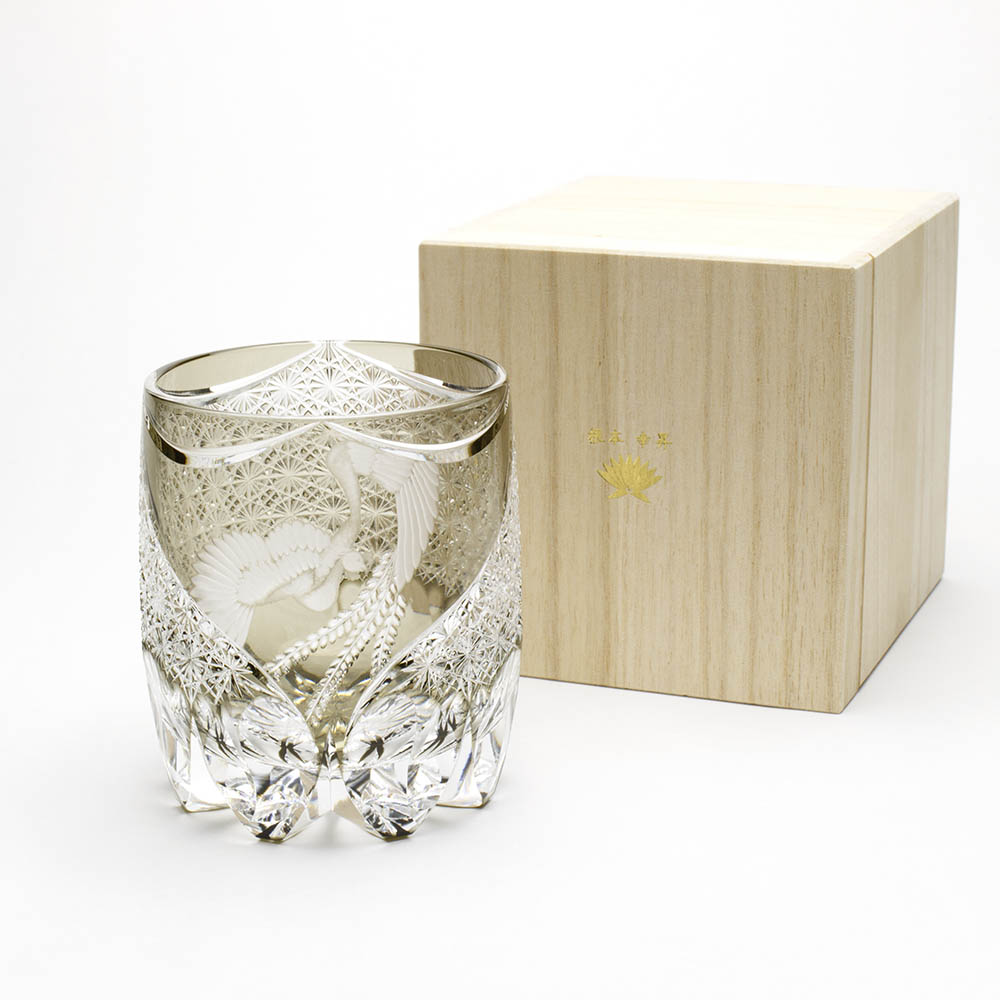 中国有名ブランド 古月軒の、 乾隆ガラス蓋物 中国有名ブランド 古月軒