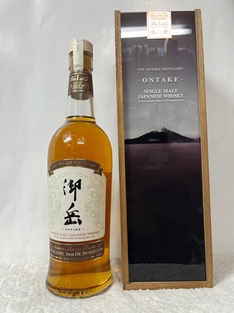 楽天市場】[全国送料無料！！] 鹿児島県:西酒造株式会社 御岳 -ONTAKE