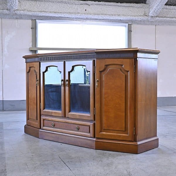 カリモク】ガラスキャビネット サイドボード リビング収納 書棚