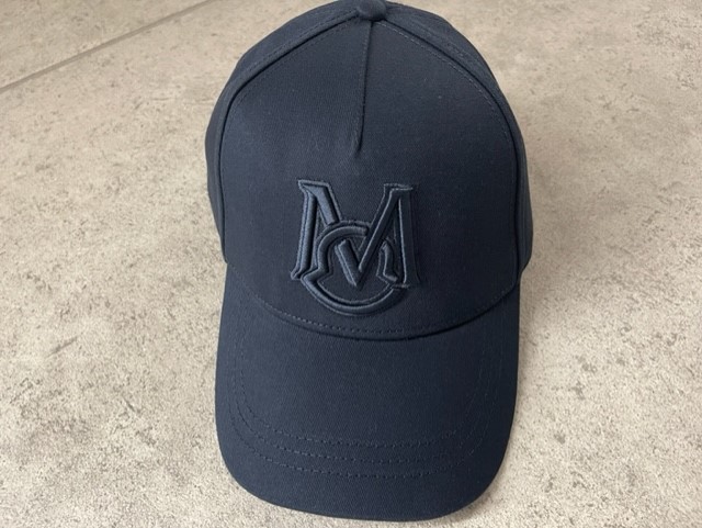 Moncler ネイビーキャップ リボン付き Moncler ネイビーキャップ