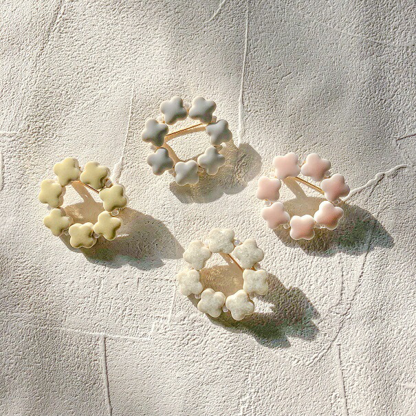 楽天市場】花タイルのブローチ 花 フラワー タイル 美濃焼き 陶器 白