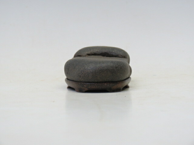 楽天市場】水石 瀬田川石 梨地 【水石 盆石 自然石 人気商品 送料・代