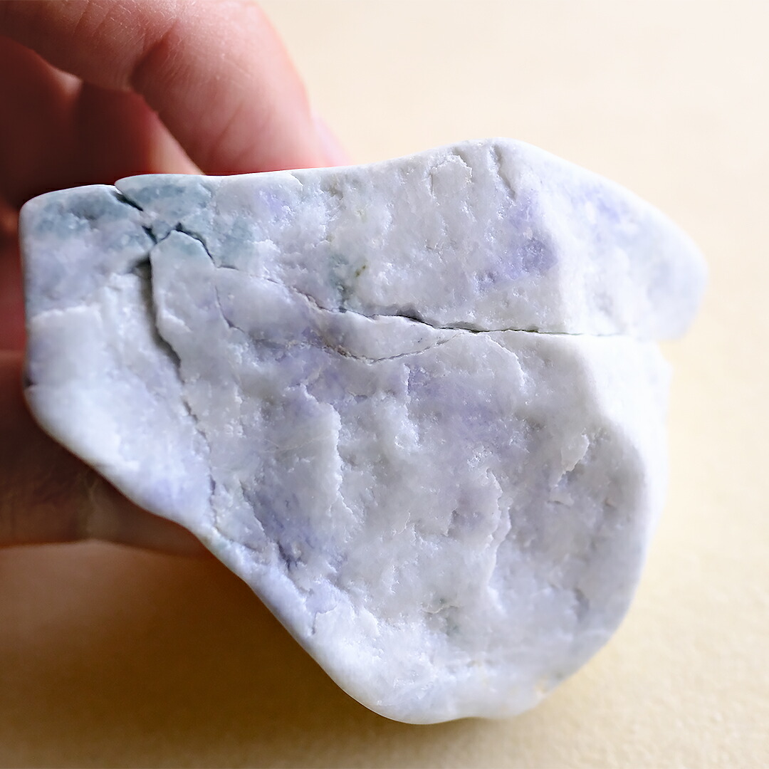 楽天市場】糸魚川産天然翡翠(ヒスイ)原石 新潟県（姫川）『HIME