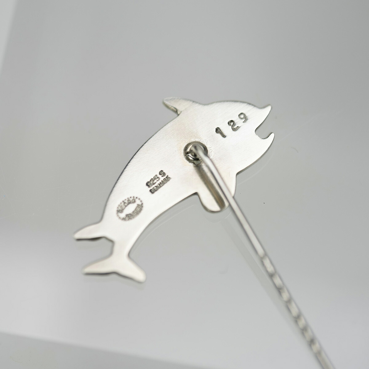 ジョージジェンセン魚モチーフブローチ