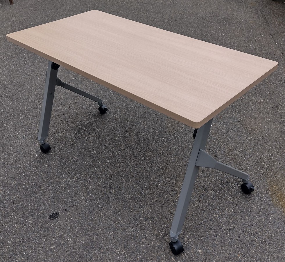 楽天市場】【中古】 オカムラ 会議用スタックテーブル スタッキング