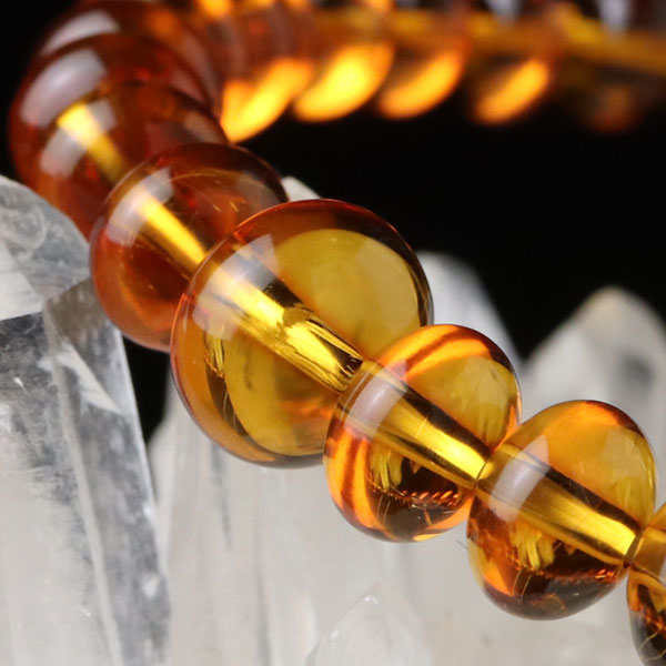 楽天市場】数珠ブレスレット 本琥珀 みかん玉 (約6×8.5ミリ) 【腕輪