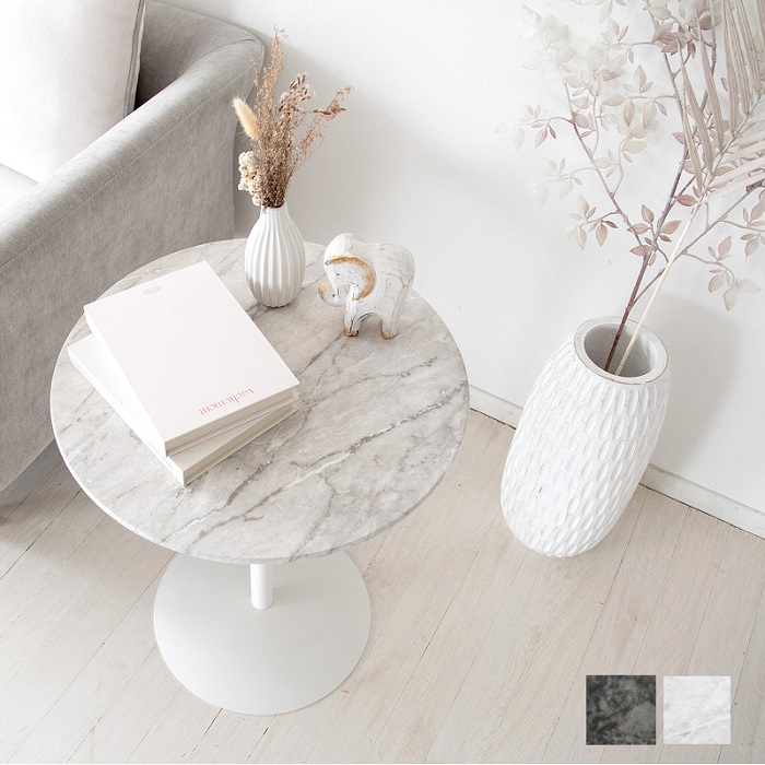 大理石のテーブル