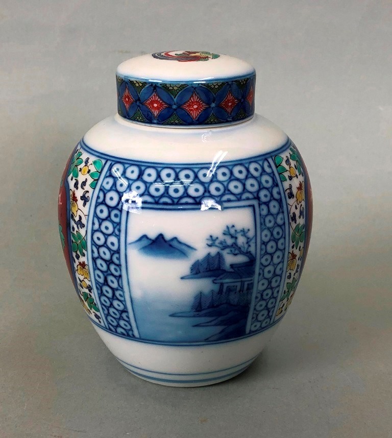 酒井田柿右衛門 花瓶 共箱 2025年最新】11代酒井田柿右衛門の人気