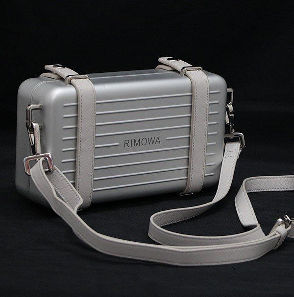 Dior × Rimowa コラボ パーソナル アルミ ショルダーバッグ Dior