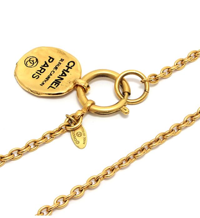 CHANEL ヴィンテージ 三角プレート ゴールド ブラック ブローチ 【公式