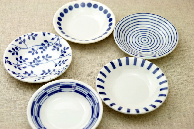楽天市場】群青5柄 豆皿5柄セット 箱無し 水玉 渦 リーフ 十草 市松