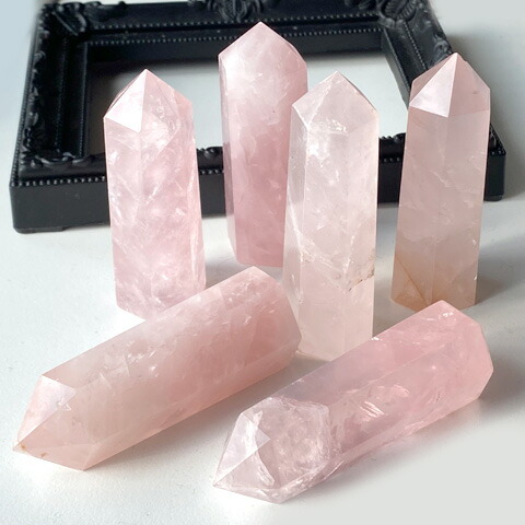 ローズクォーツ 銭蛙 置物 ピンク水晶 天然石 パワーストーン 縁起