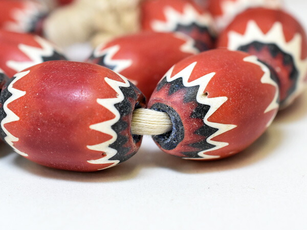 トレードビーズ ベネチア製 巨大5層赤シェブロン玉 No.1409011