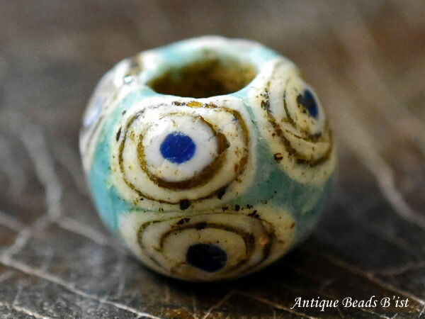 古代ガラス トンボ玉 31点 N 8786 古代ガラス トンボ玉 31点 N 8786