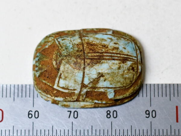 古代エジプトファイアンス製スカラベ(フンコロガシ)刻女王 印章 紀元前