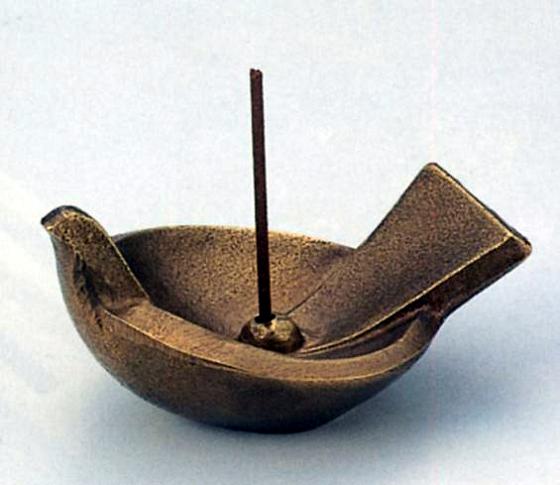 香炉・香立て□ 鳩 □三枝惣太郎作 銅製 化粧箱入【高岡銅器】：仏具