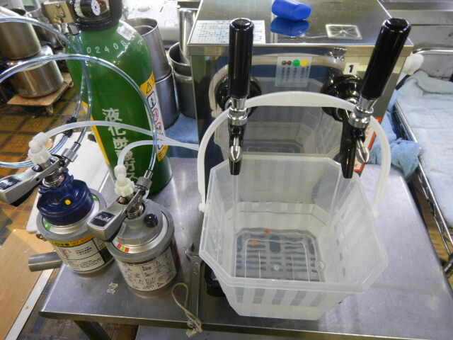 楽天市場】【中古】2013年製 ニットク 2口 ビール サーバー BSE-25W