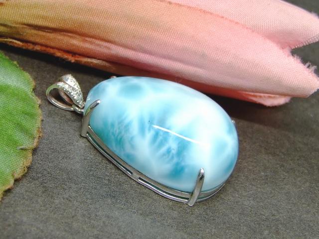 楽天市場】53400 鑑別書付き ペンダントトップ 30mm×20mm 特級