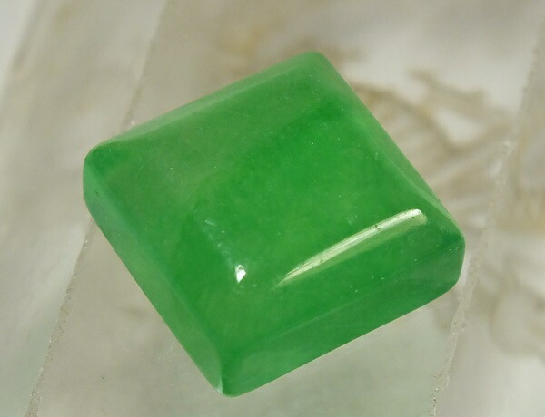 楽天市場】□龍香堂□☆ミャンマー氷種翡翠（アイスジェダイト）四角