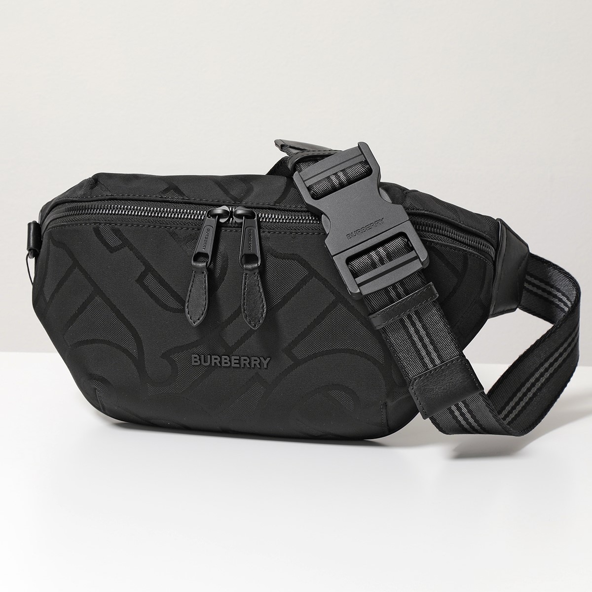 蔵整理品 中国清時代掛け軸 呉石仙作 肉筆水彩絵 骨董品R1619A12-1