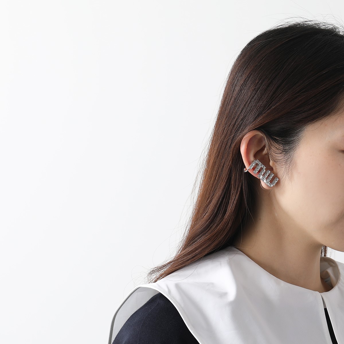 楽天市場】【最大2万円OFFクーポン対象・2/10～2/11限定】MIUMIU