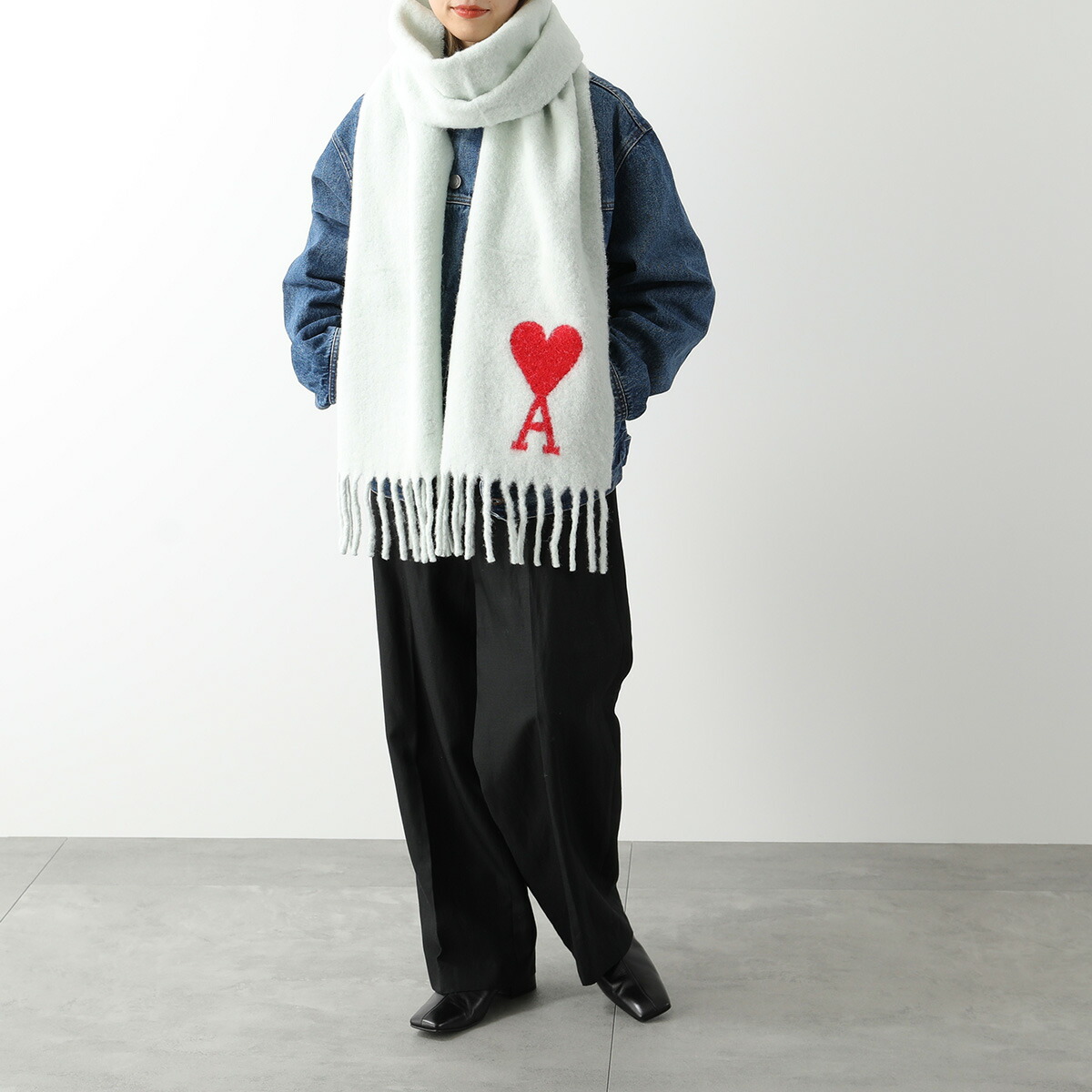 ホワイトマフラー AMI PARIS AMI Alexandre Mattiussi ami paris