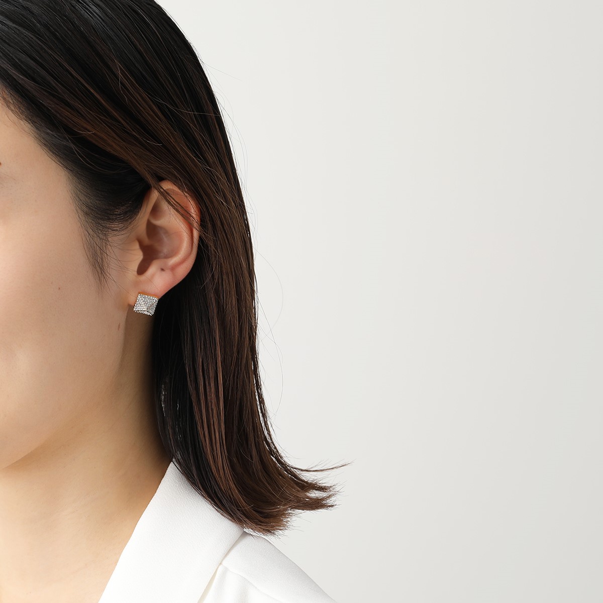 楽天市場】VALENTINO ヴァレンティノ ピアス 3W2J0G35 YCW レディース