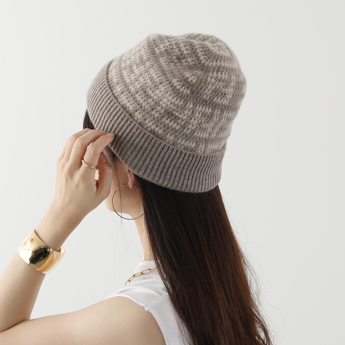 楽天市場】FENDI フェンディ ニット帽 FXQ913 ALSY レディース