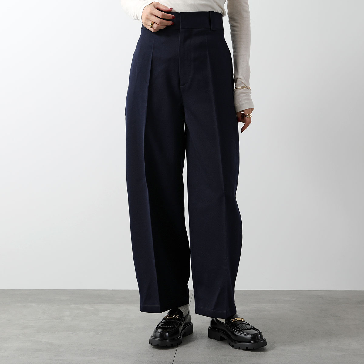 楽天市場】BOTTEGA VENETA ボッテガヴェネタ クロップドパンツ 750046