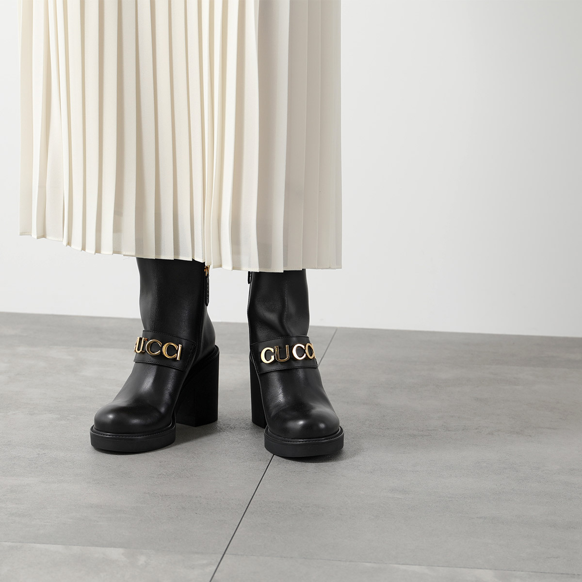 楽天市場】GUCCI グッチ ショートブーツ 750538 17K00 レディース ロゴ