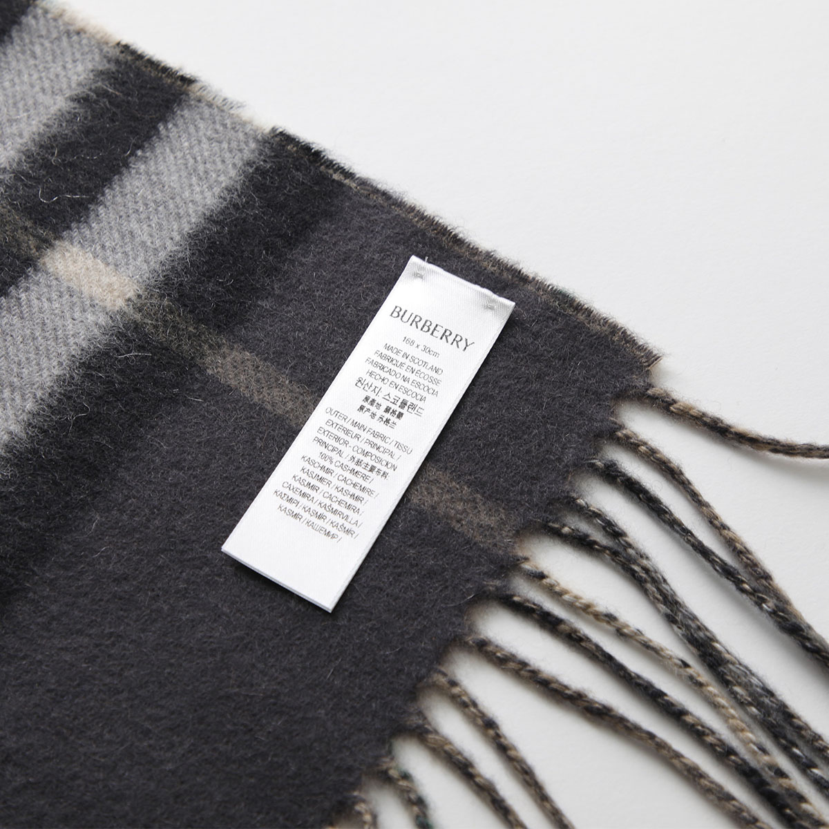 楽天市場】BURBERRY バーバリー マフラー MU DF MED TO GC SCF 8095699