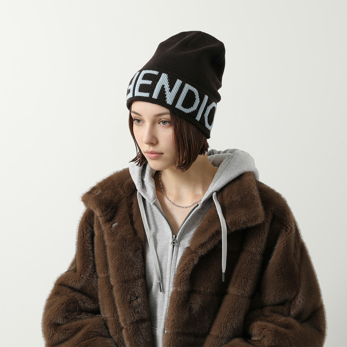 楽天市場】【10％OFFクーポン対象・12/26-9時59分迄】FENDI フェンディ