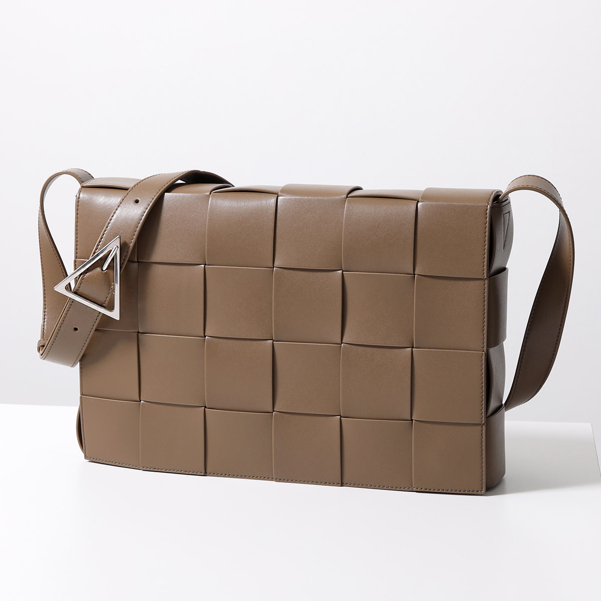 ボッテガ・ヴェネタ(BOTTEGA VENETA) カセット(CASSETTE) バッグ
