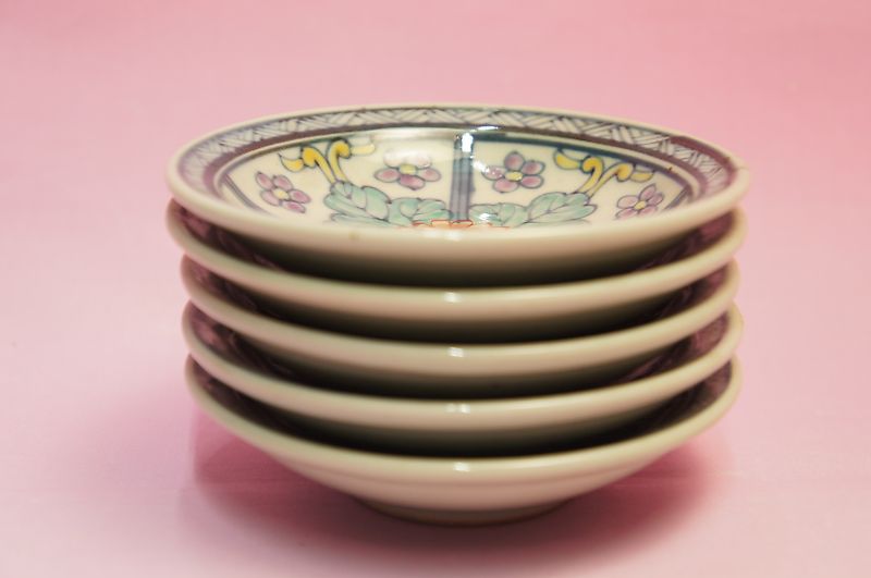 有*一様 佐藤走波(六代目)染錦あやめ草花文皿(長方形)