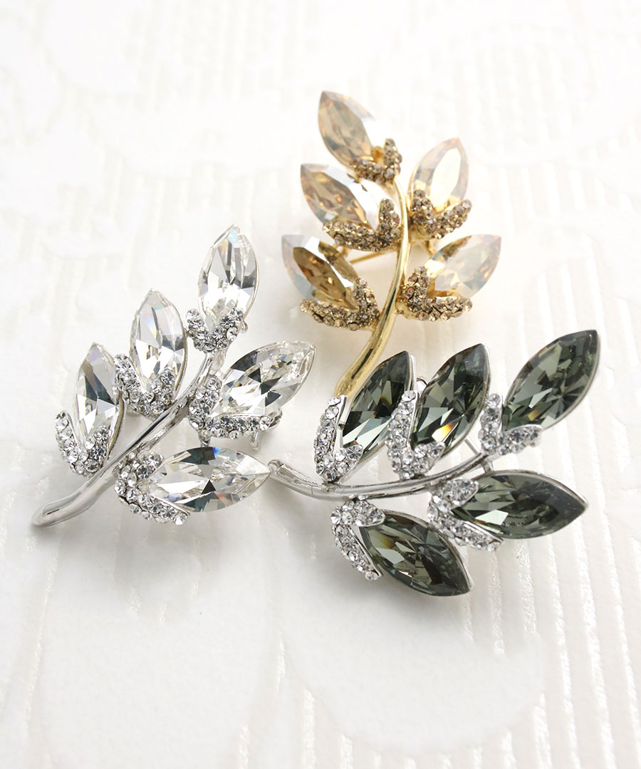 楽天市場】クリスタルブローチ リーフ モチーフ デザイン ジュエリー