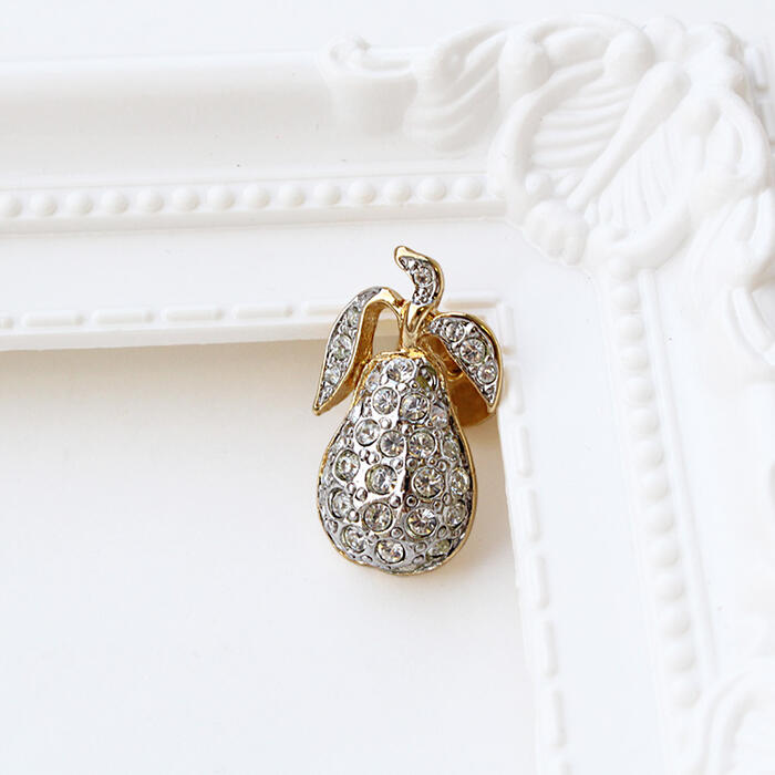 アビステ フランス製花びらモチーフブローチ アビステ フランス製