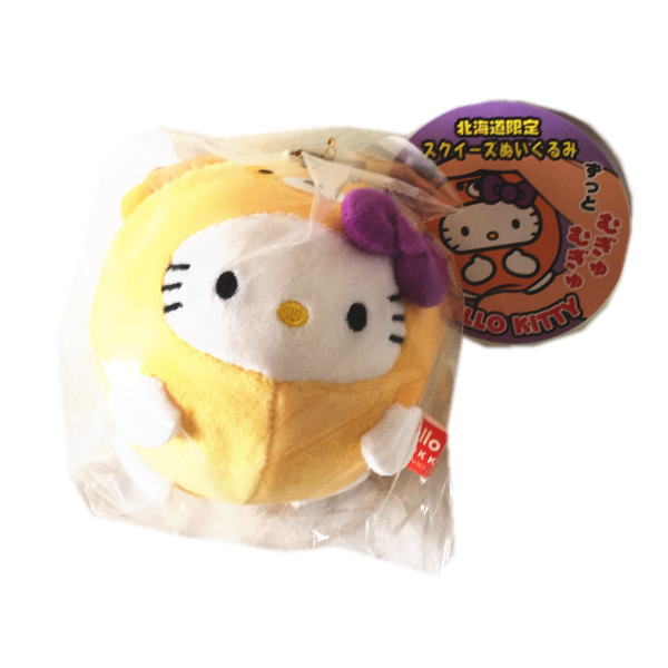 楽天市場】北海道限定 ハローキティ スクイーズぬいぐるみ キツネ