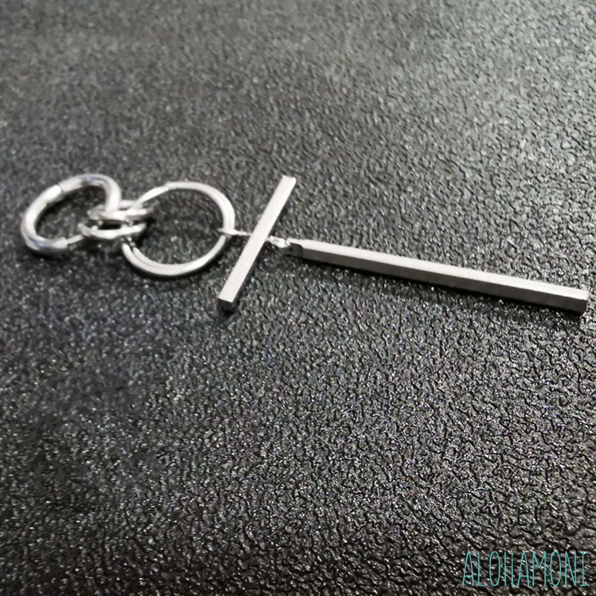 楽天市場】BTS 防弾少年団 テテ 着用モデル ピアス イヤリング クロス