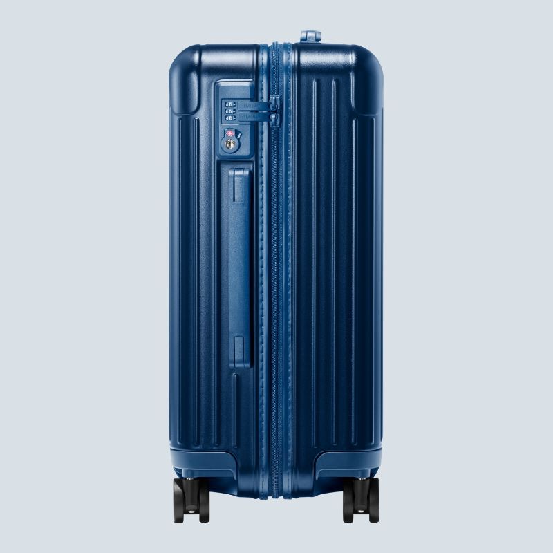 楽天市場】[正規品]送料無料 5年保証付き RIMOWA Essential Cabin