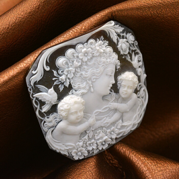 Ali✤作家ものシェルカメオ✤18K『風にふかれて』2ways Ali✤作家もの