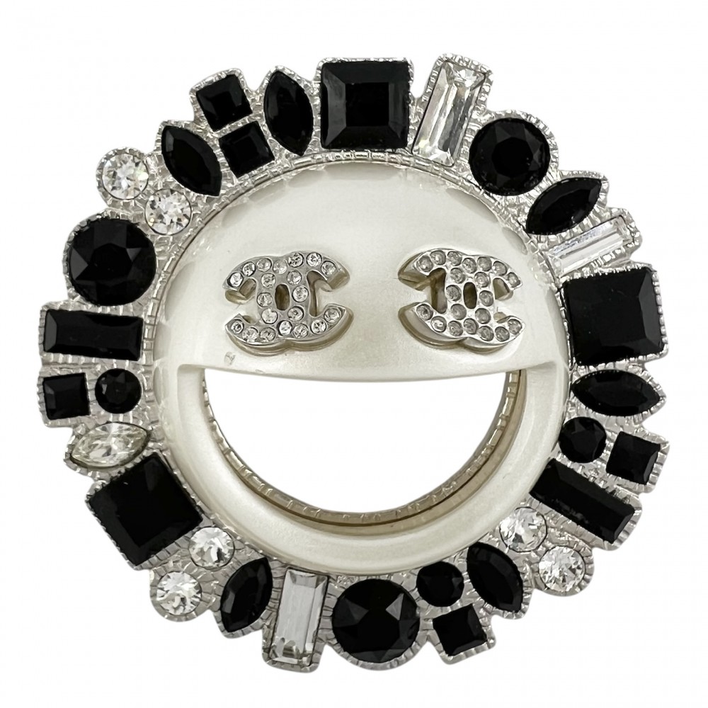 楽天市場】ブローチ シャネル風（ジュエリー・アクセサリー）の通販