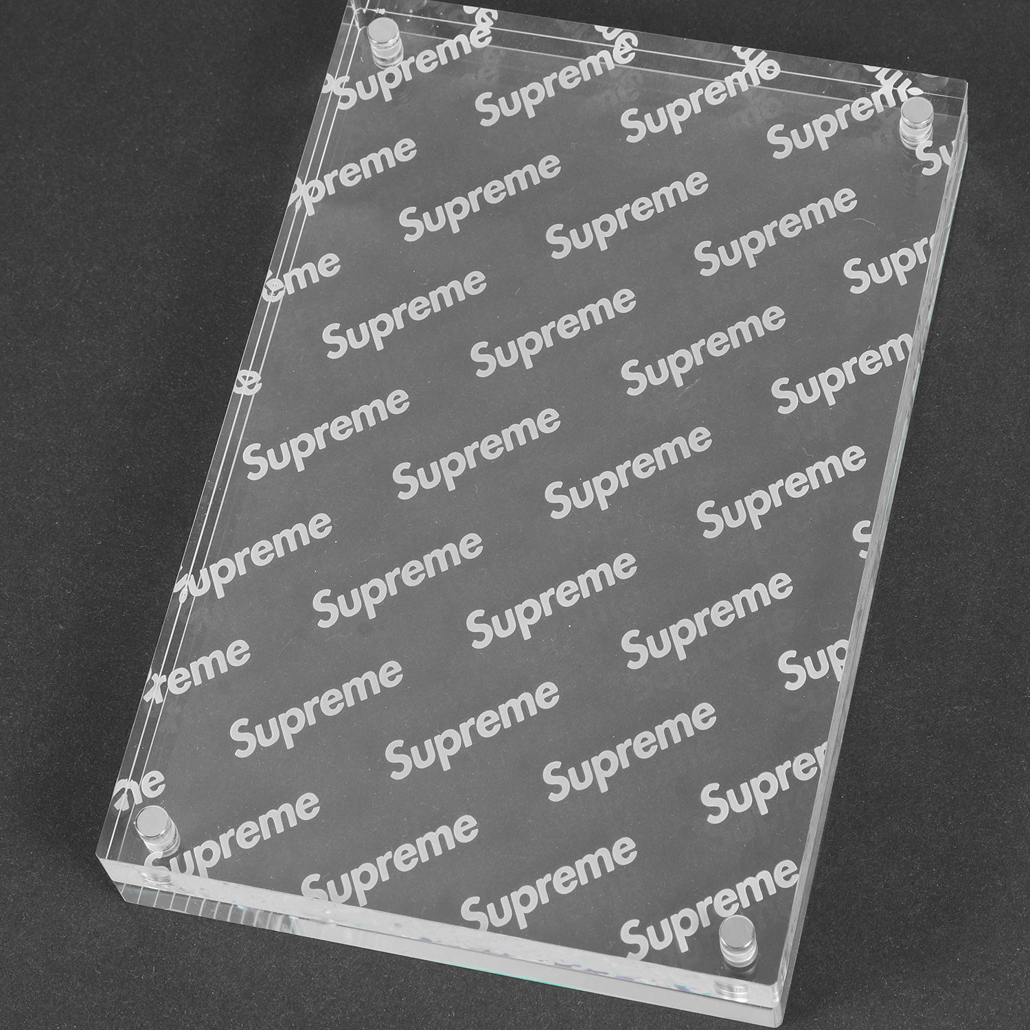 楽天市場】Supreme シュプリーム 19SS アクリル フォトフレーム