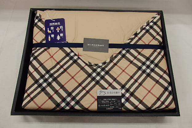 楽天市場】未使用品 バーバリー BURBERRY 西川産業 羽毛 ひざ掛け