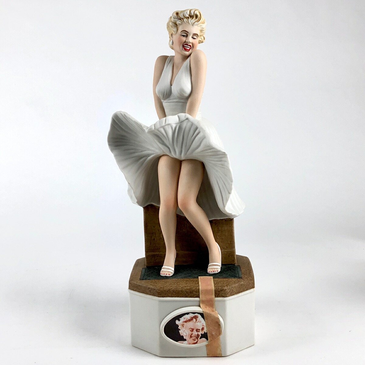 マリリンモンロー型陶器ケンタッキーバーボン古酒