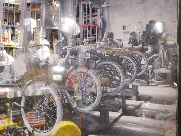 楽天市場】ハーレーダビッドソン パブミラー （ハーレーファクトリー